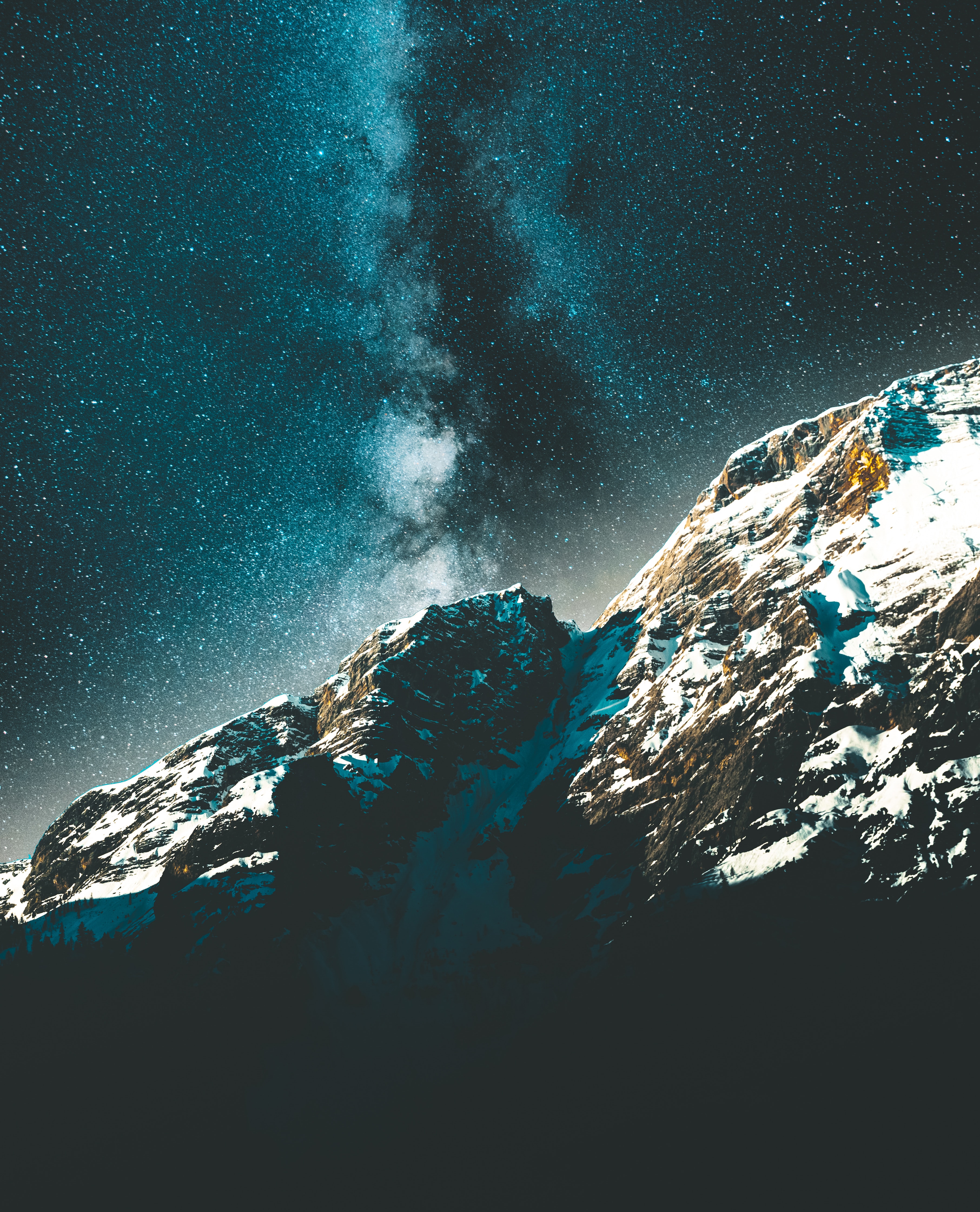 joshua-fuller-9QF90iLO0q0-unsplash